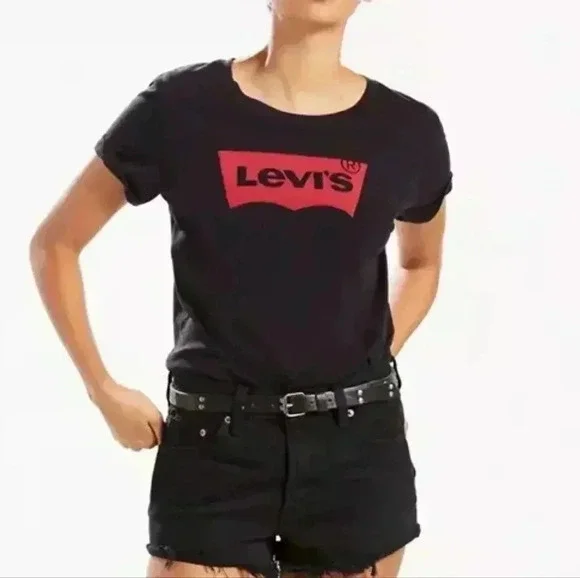 2/$10 Levi's Plus Black Tee - Picture 1 of 5